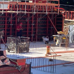 Aufstellung der ersten Wandverschalung